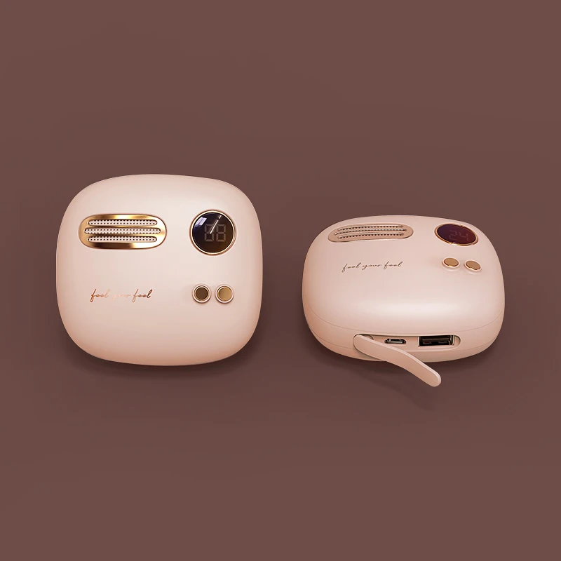 
Maoxin new arrival cute mini green rechargeable 5000mah hand warmer power banks with digital display for power and temperature 