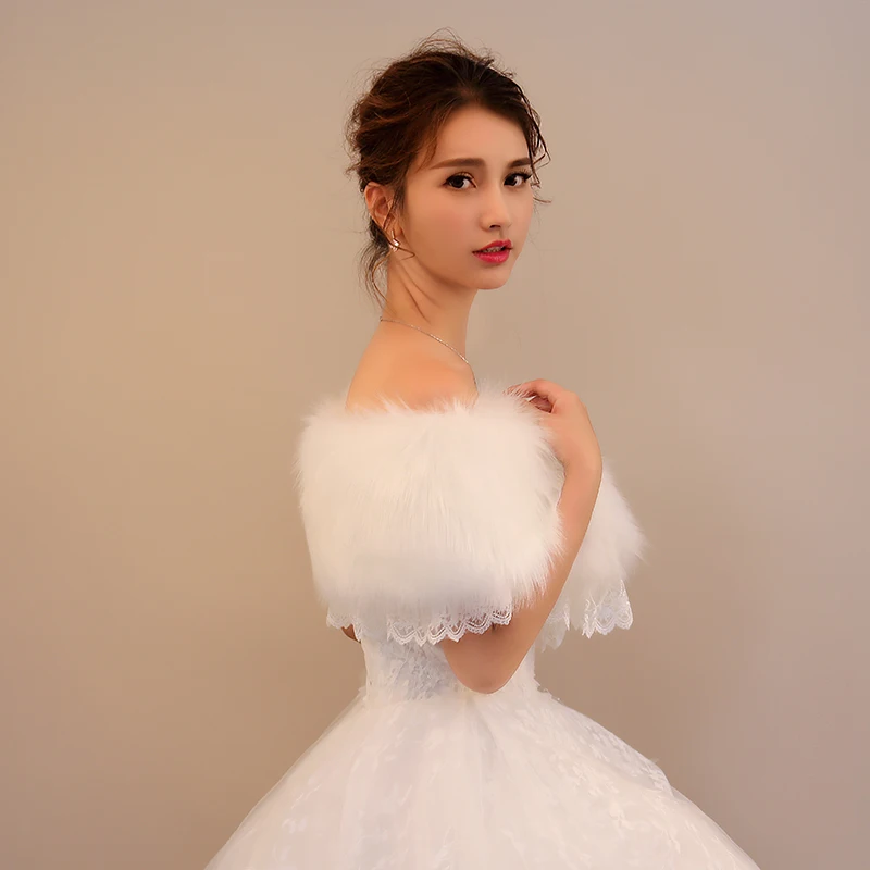 
Best selling wholesale winter bridal fur collar small shawl short lace rhinestone shawl pearl imitation buckle 