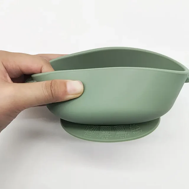 Custom Color Durable Waterproof Baby Feeding Products Anti Spill Thick Silicone Baby Suction Bowl