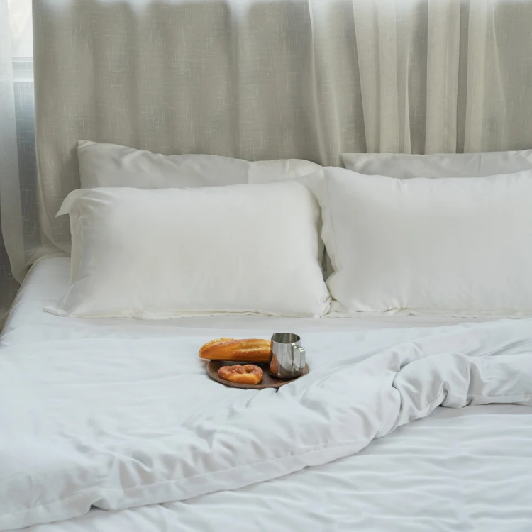 100% Natural Bamboo Sheets  Bed Skirts Silky Soft Touch Hypoallergenic Cool and Breathable 4 Piece Hotel Luxury Sheets Set