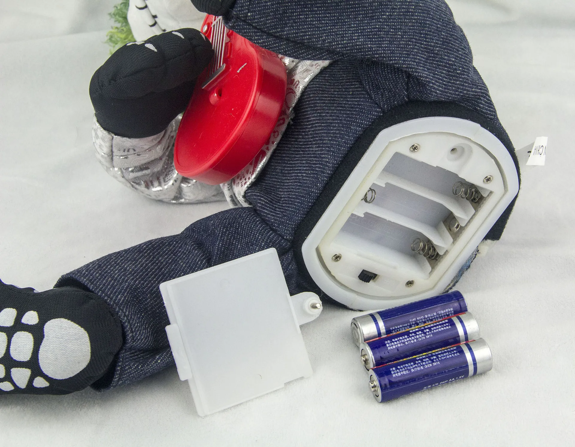 Wholesale electric plush toys Halloween gifts skeleton ghost mouth moving singing guitar swing flash funny creative toys