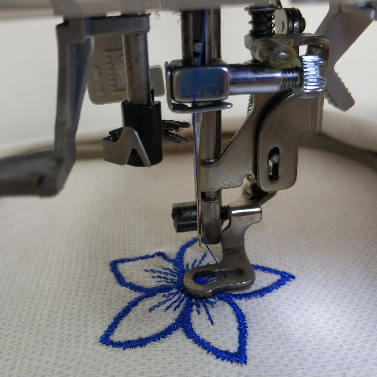 economical and practical household towel embroidery machine