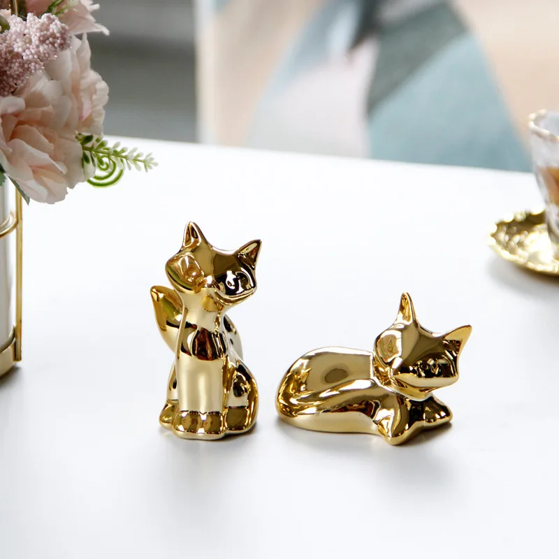 
Simple and cute golden ceramic home decoration ornaments abstract mini little fox crafts 