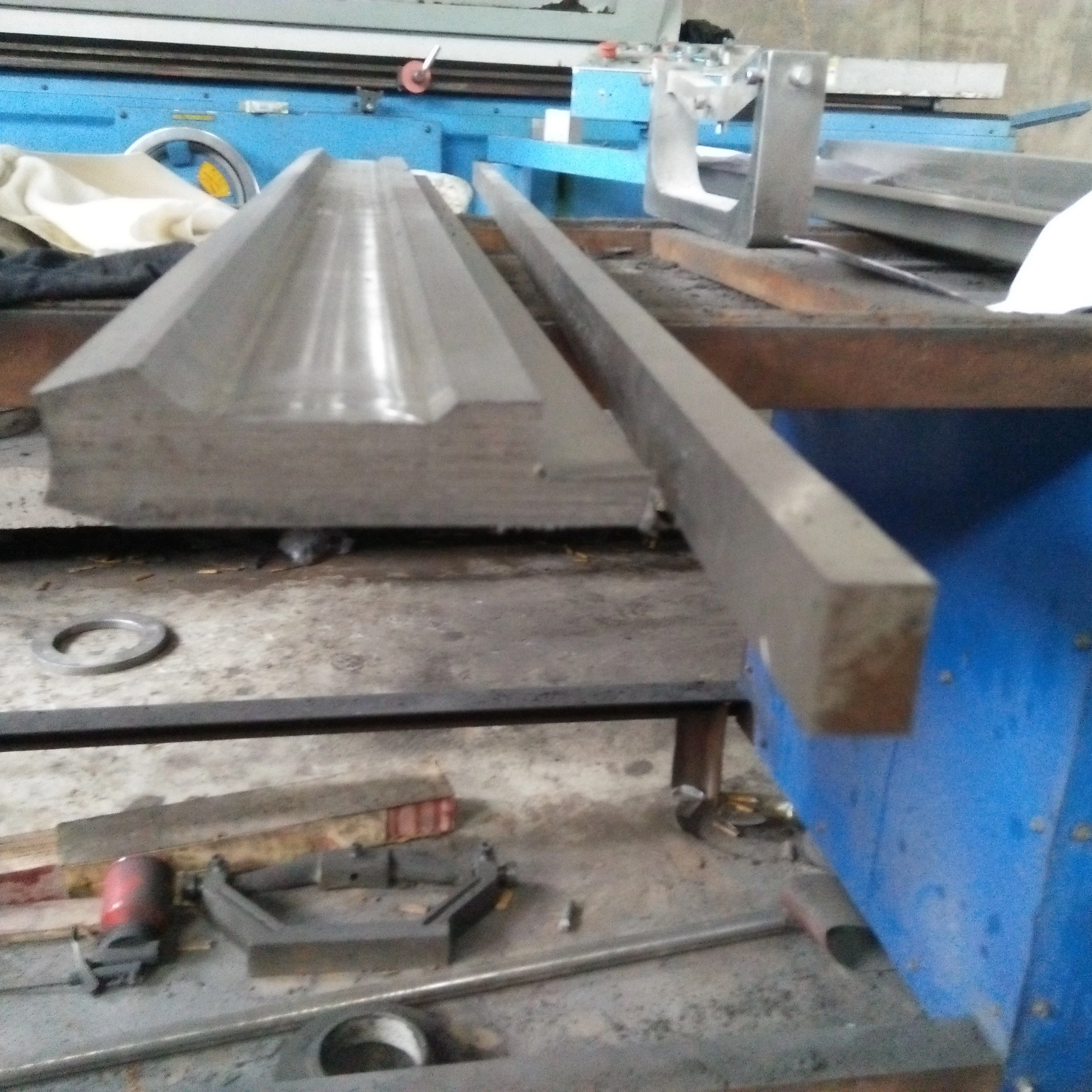 technology cnc press brake tool 160t ,lvd brake bleeding tools, small-scale iron press break tools