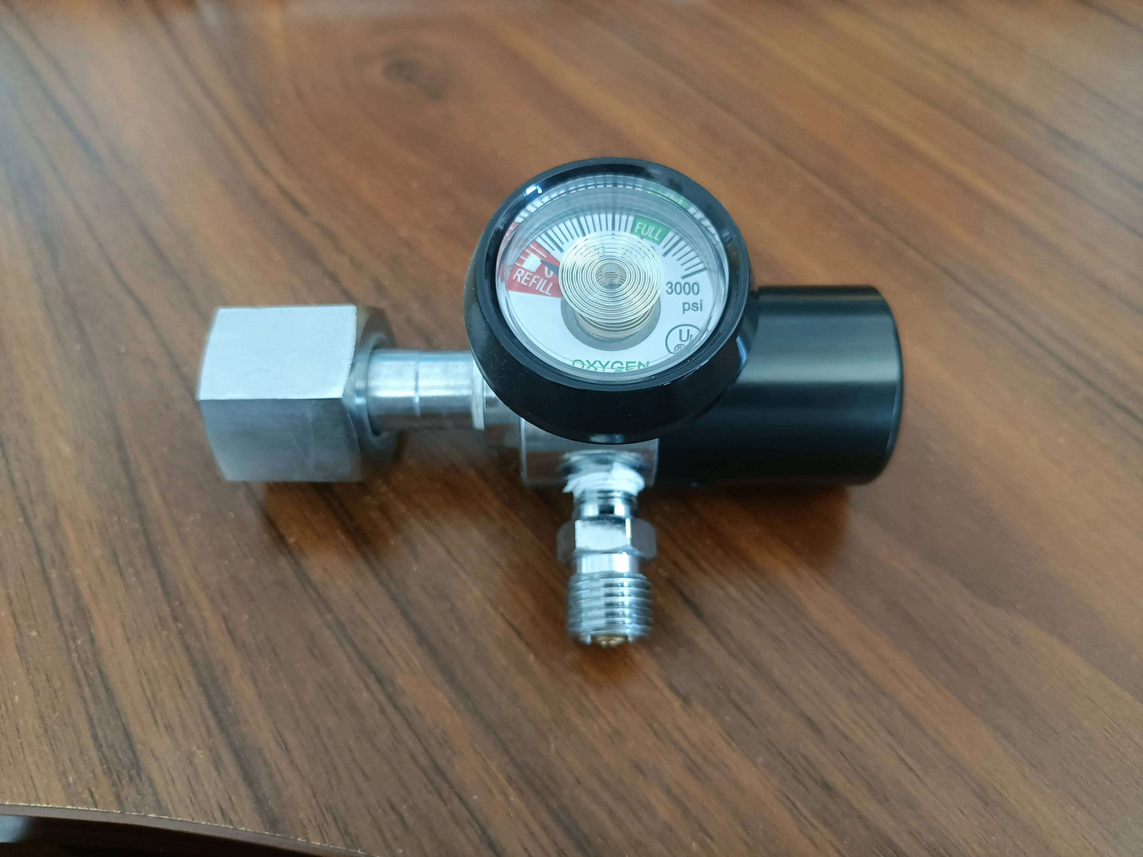Pin yoke gas pressure CGA870 Medical demand type medical oxygen regulator breath valve for cylinder