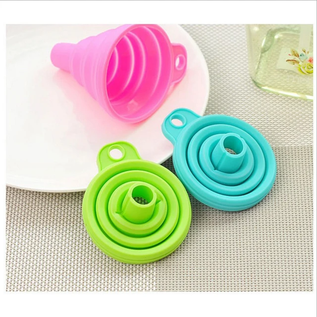 7.5cm Wide Multi-Purpose Food Grade Foldable Collapsible Kitchen Silicone Funnel Hopper for Liquid Powder Transfer