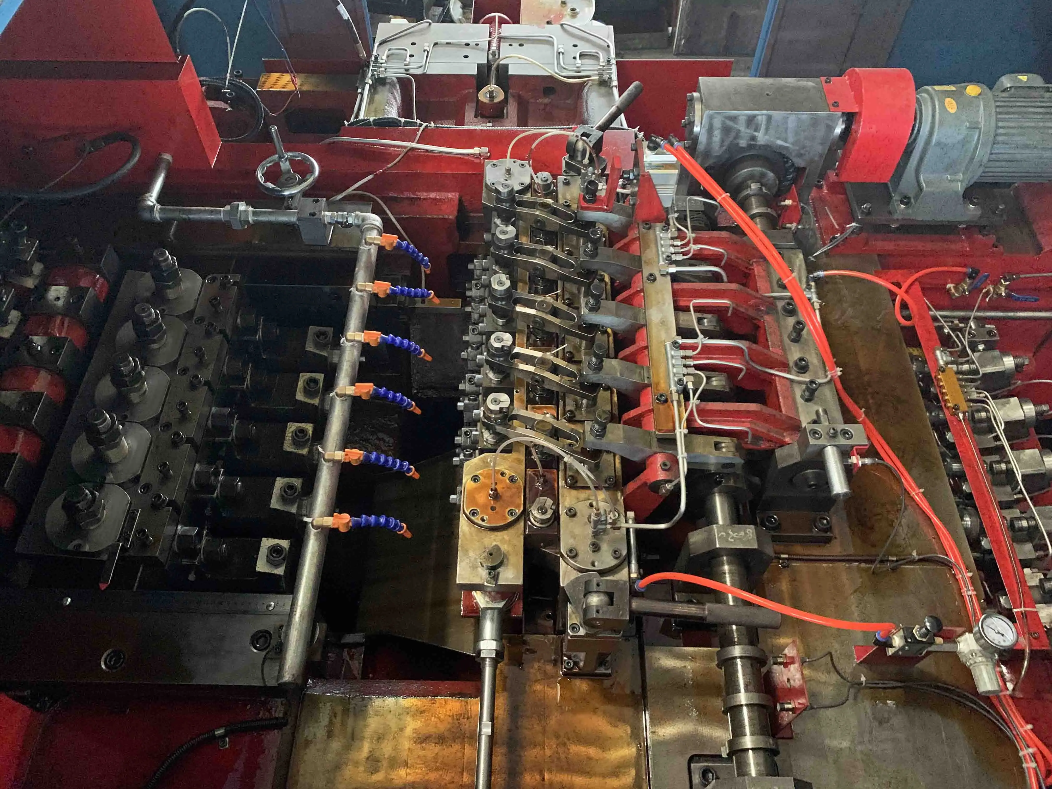 
19B-5SL M12 Automatic Screw Bolt Making Cold Forming Machine 