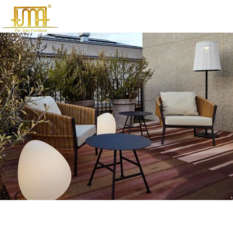 Garden furniture patio set armrest rattan easy chair with integrated cushion