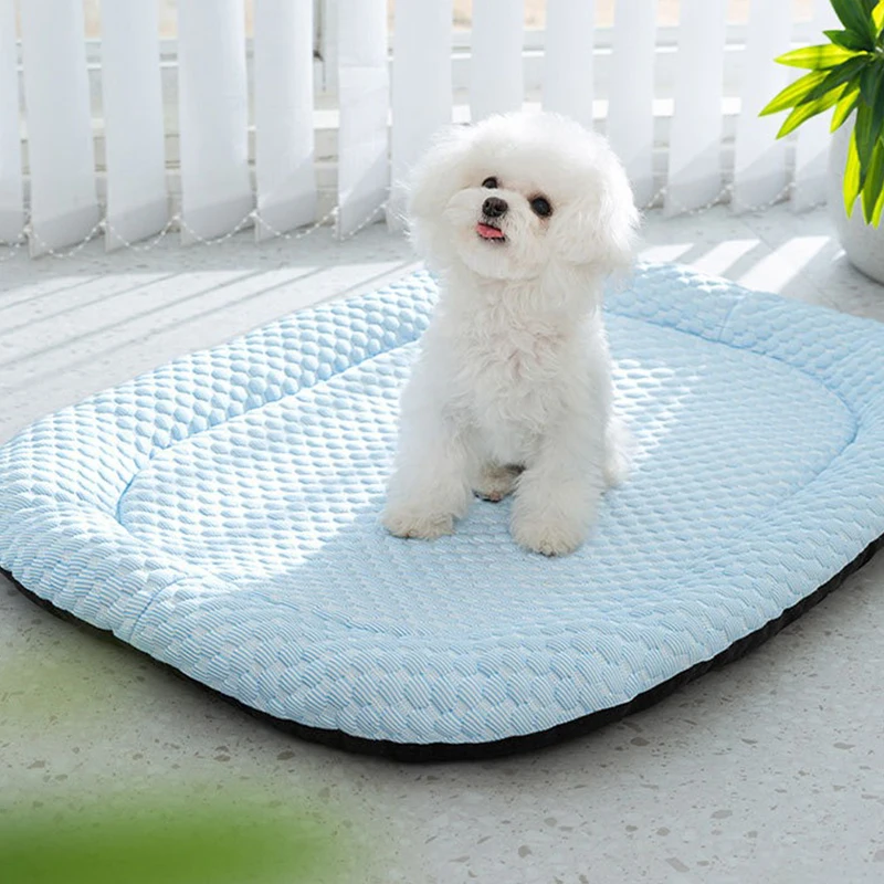 Famicheer reversible pet puppy cooling pad pressure activated pet cooling mat for dogs