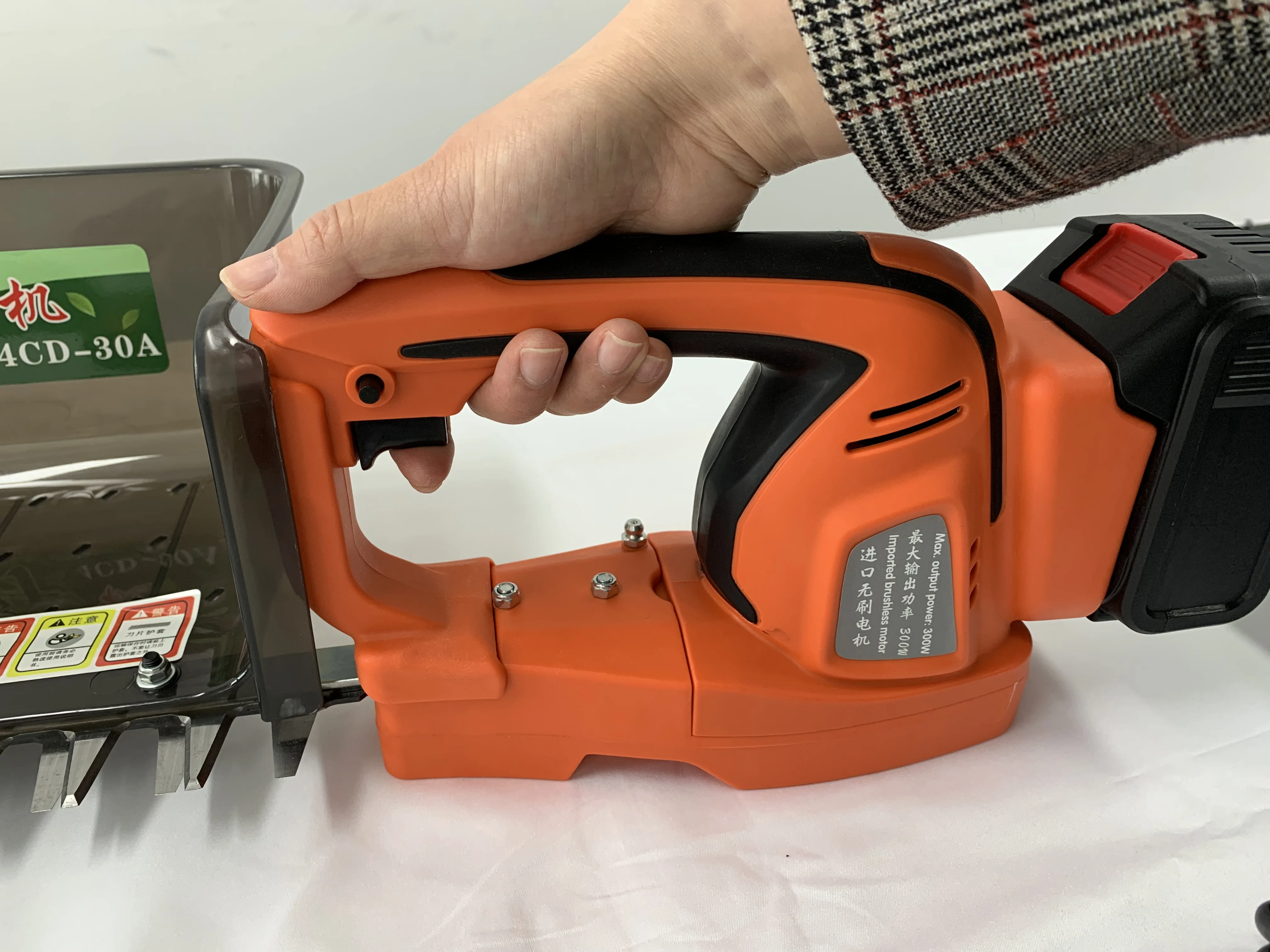 Электрическая машина для резки чая и сада