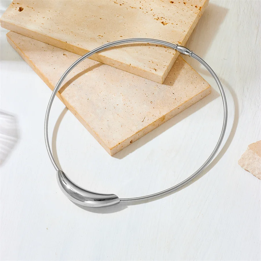 Titanium steel bent tube chain necklace for women jewelry high-end magnetic suction elastic snake bone chain Collar accessories
