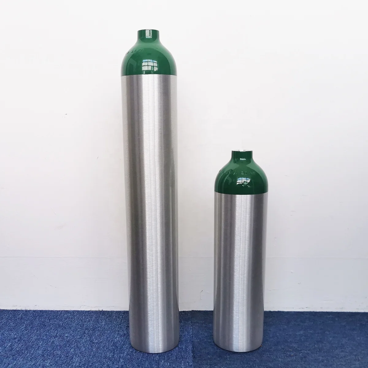 Tipo D/E/M oxygen capacity 425L 670L 680L 685L 3455L medical oxygen cylinders