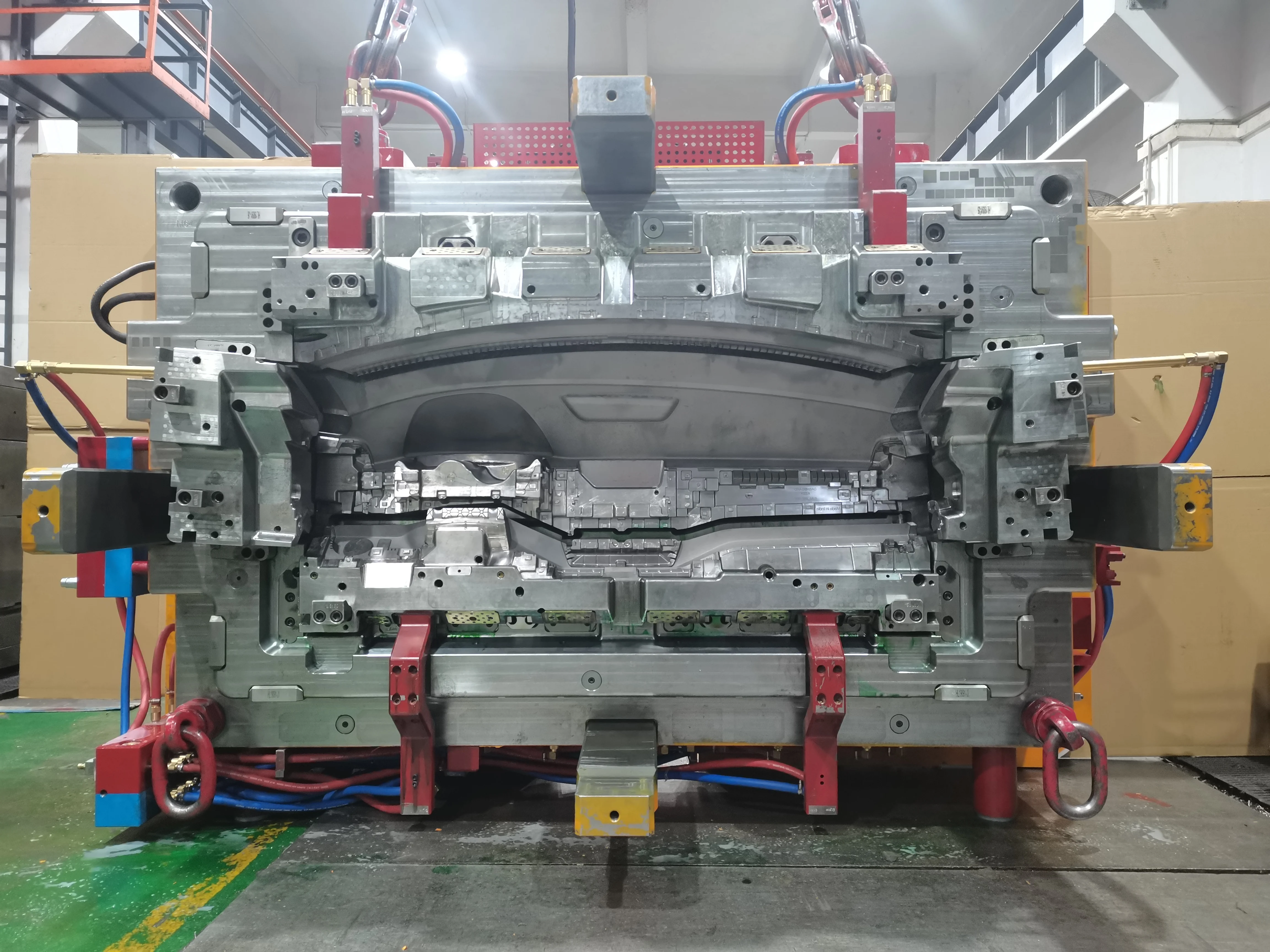 High Quality Auto Spare Parts Wholesale Dashboard Assembly Car Dashboard For Honda, BYD, Toyota plastic automatic mould