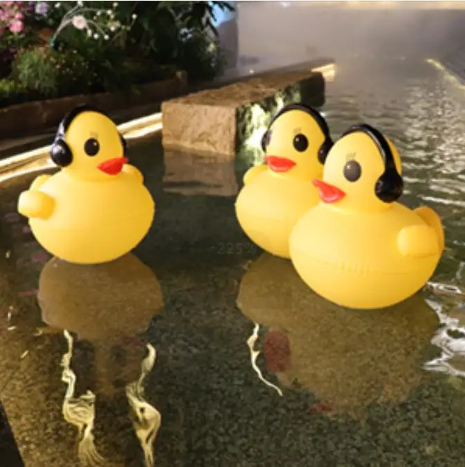 16 Inch Floating Solar Pool Lights Waterproof LED Pool Accessories Glow Duck Inflatable Solar Powered Floating Waterlight 90 80