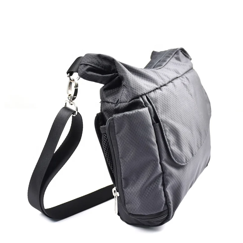 Custom Durable Waterproof Nylon Male Messenger Bag Crossbody Travel Purse Versatile and Stylish Shoulder Bag