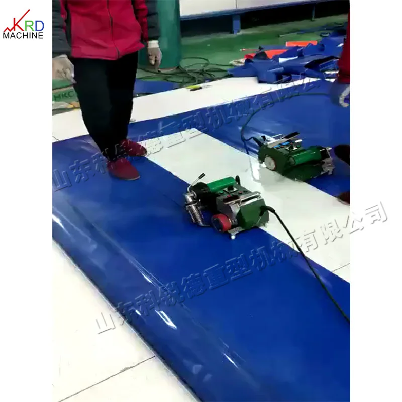 Машина для сварки горячим воздухом Самоходная машина сращивания брезента и аэрография ткани