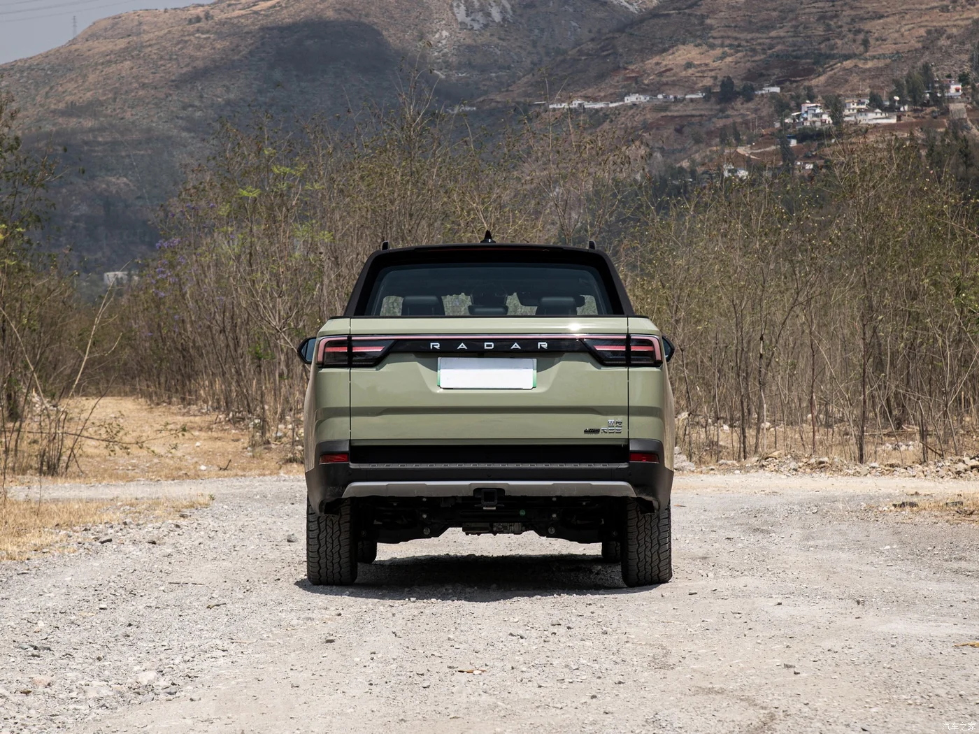 Китайский электрический грузовик с 4 колесами Электрический пикап Geely Rd 6 высокоскоростной