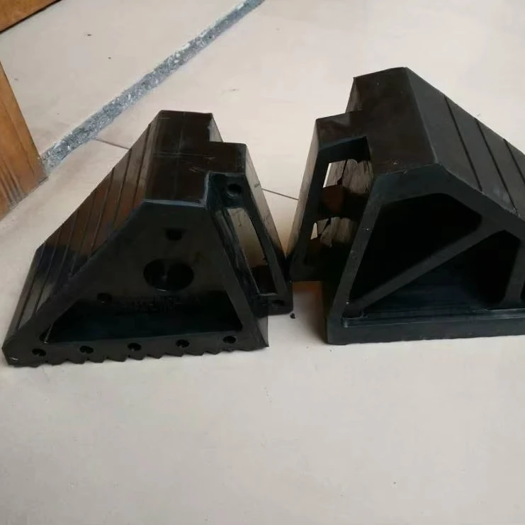 2024 rubber chock car parking wheel stopper wheel stop parking barrier wheel stop