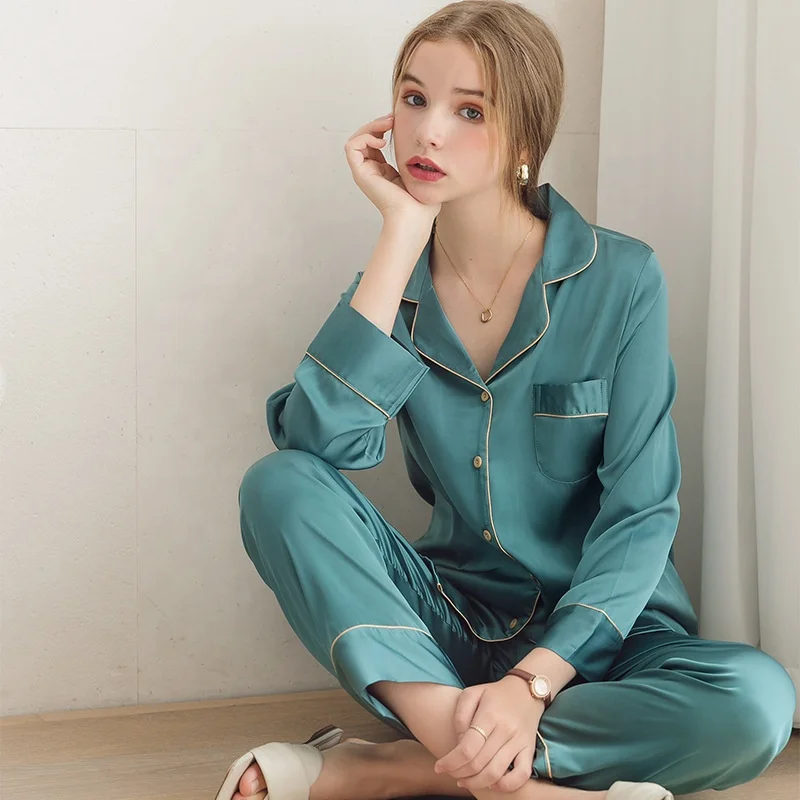 2022 new arrivals ice silk family sleepwear luxury women Pajamas sets silk satin plus size solid sleepwear for women