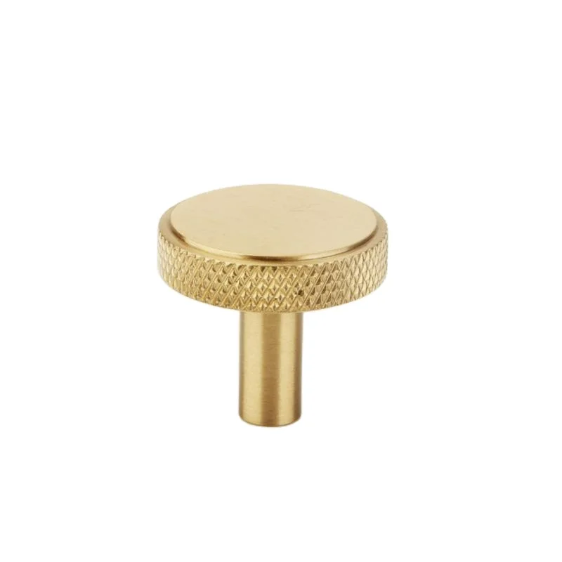 China Manufacturer European Market Best-Selling Brushed Gold Hardware Door Kitchen Drawer Cabinet Pulls Handles and Knobs 6710