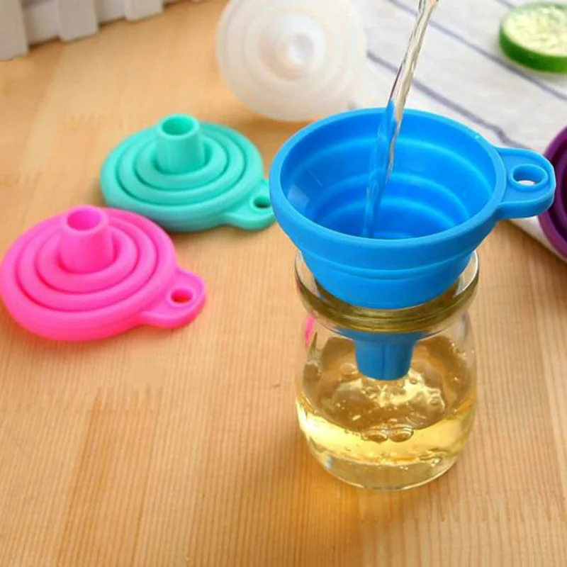 Wholesale food grade silicone folding funnel customized portable miniature kitchen telescopic oil spill