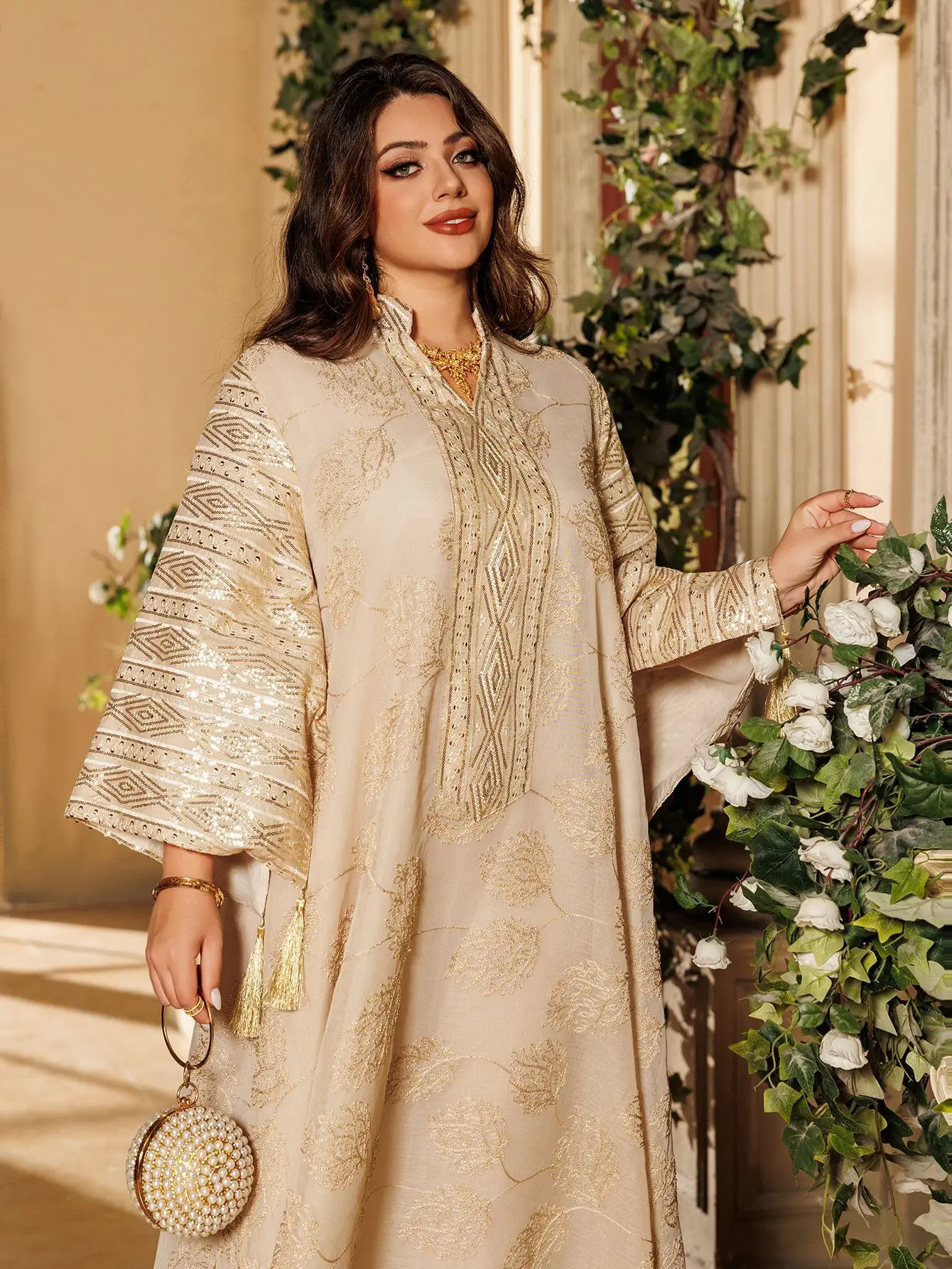 AB423 Luxury Abaya Women Muslim Dress Long Sleeve Embroidered Sequined Robe Middle Eastern Kaftan Dresses Muslim Evening Dress