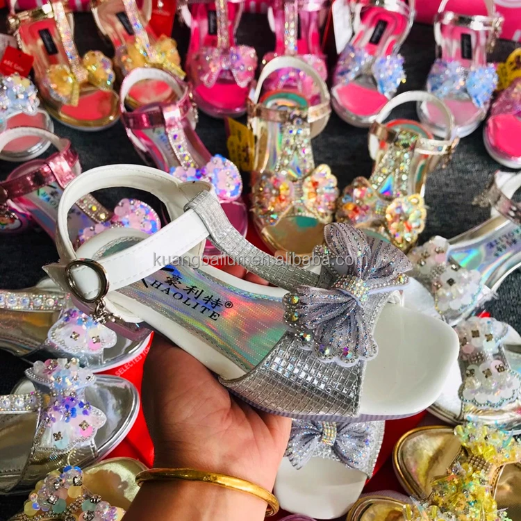 Китайские производители, оптовая продажа, красивая детская обувь с большим бантом, сандалии на высоком каблуке для девочек