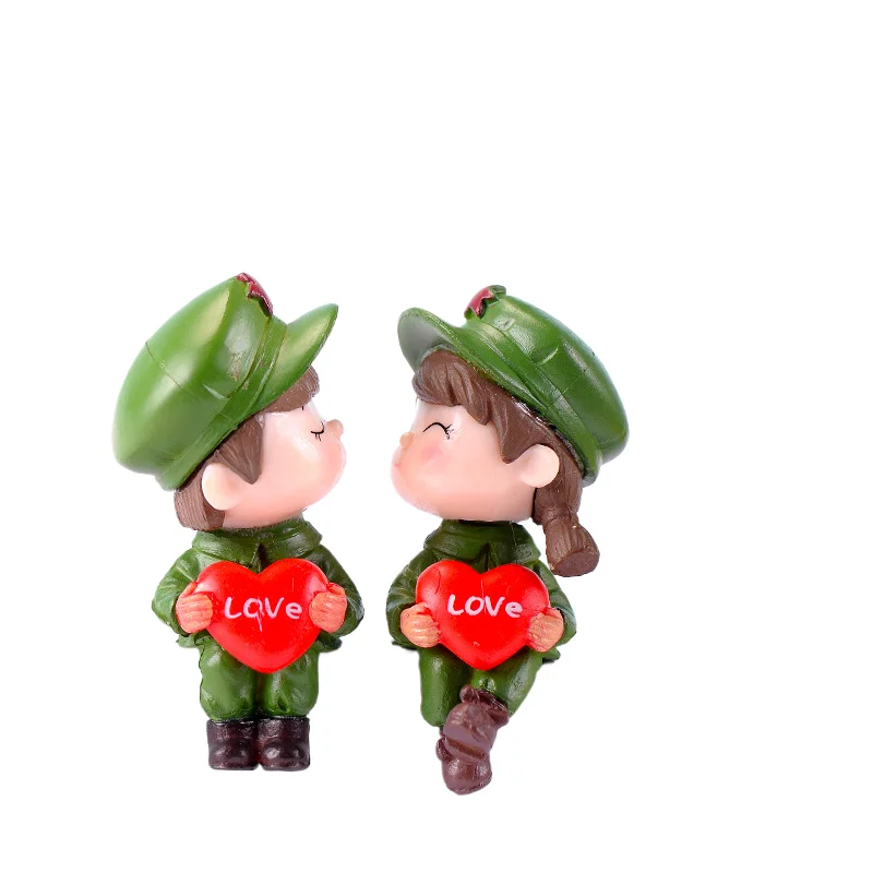 Love soldier sister couple doll moss landscape crafts decoration DIY cake accessories
