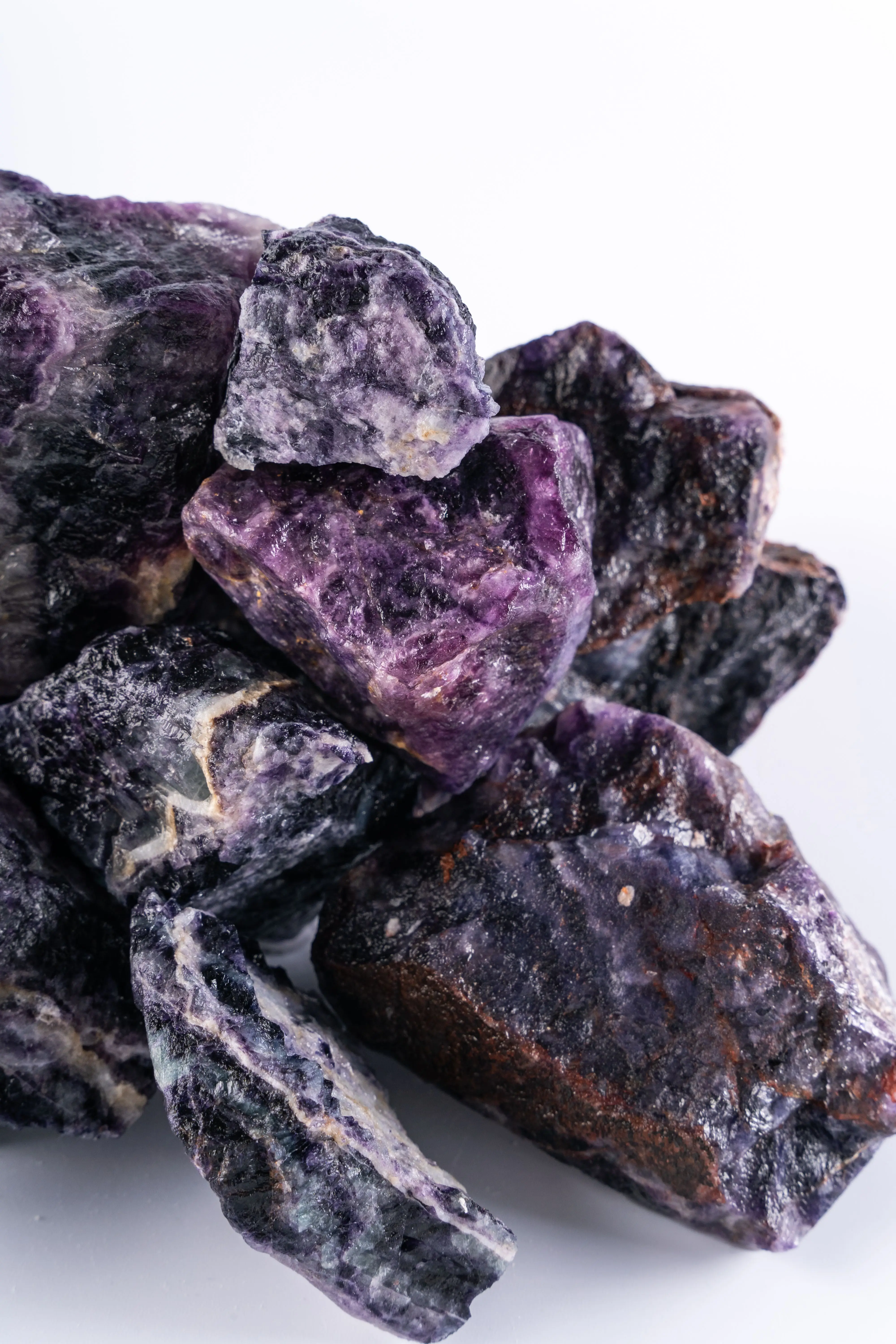 Natural colored fluorite raw stone Supplied by the manufacturer fluorspar lump