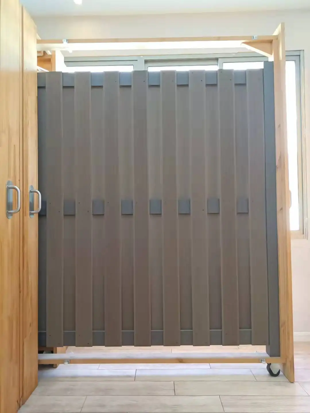 Euro style composite garden fence composite fence panels and posts wpc garden fence