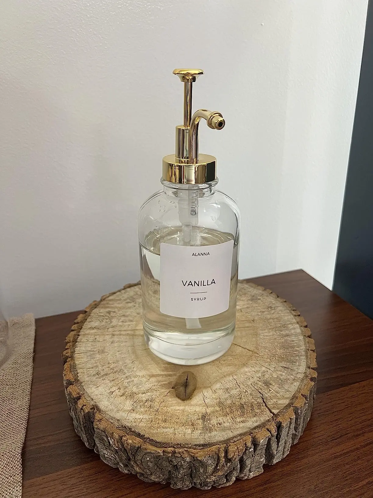 Hot Sale Transparent Glass Dispenser Bottle for Lotion with Pump Home Coffee Bar Coffee Syrup Dispenser