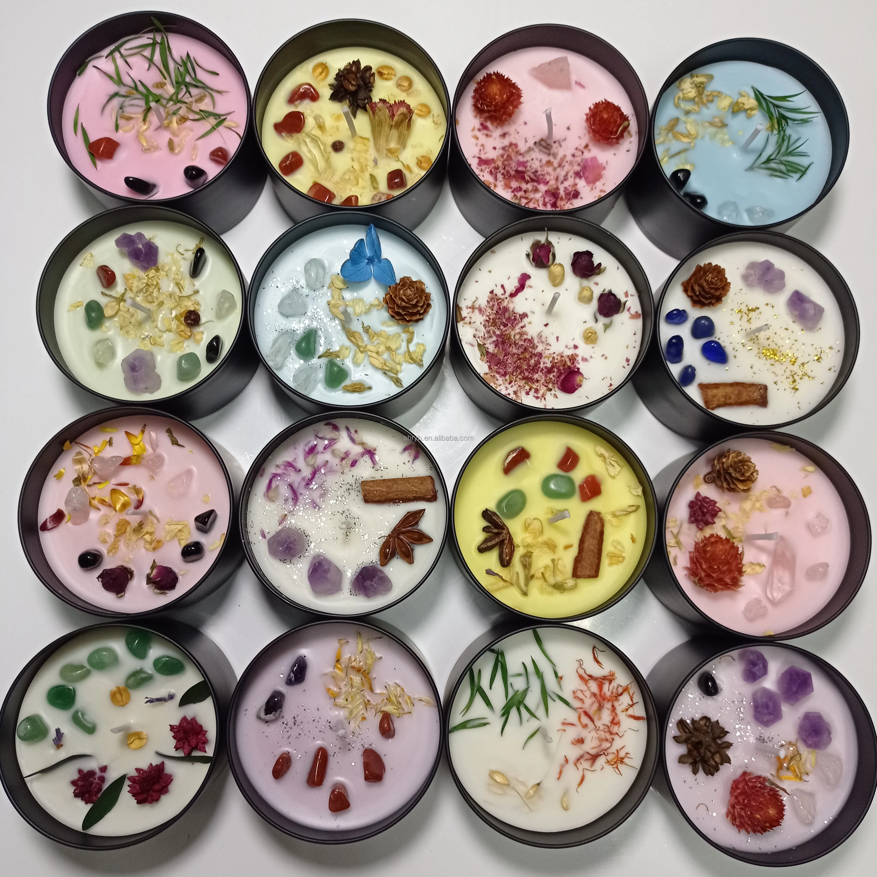 Ароматические свечи с крышкой декоративные дешевые цветная Жестяная Банка натуральная соевая восковая свеча