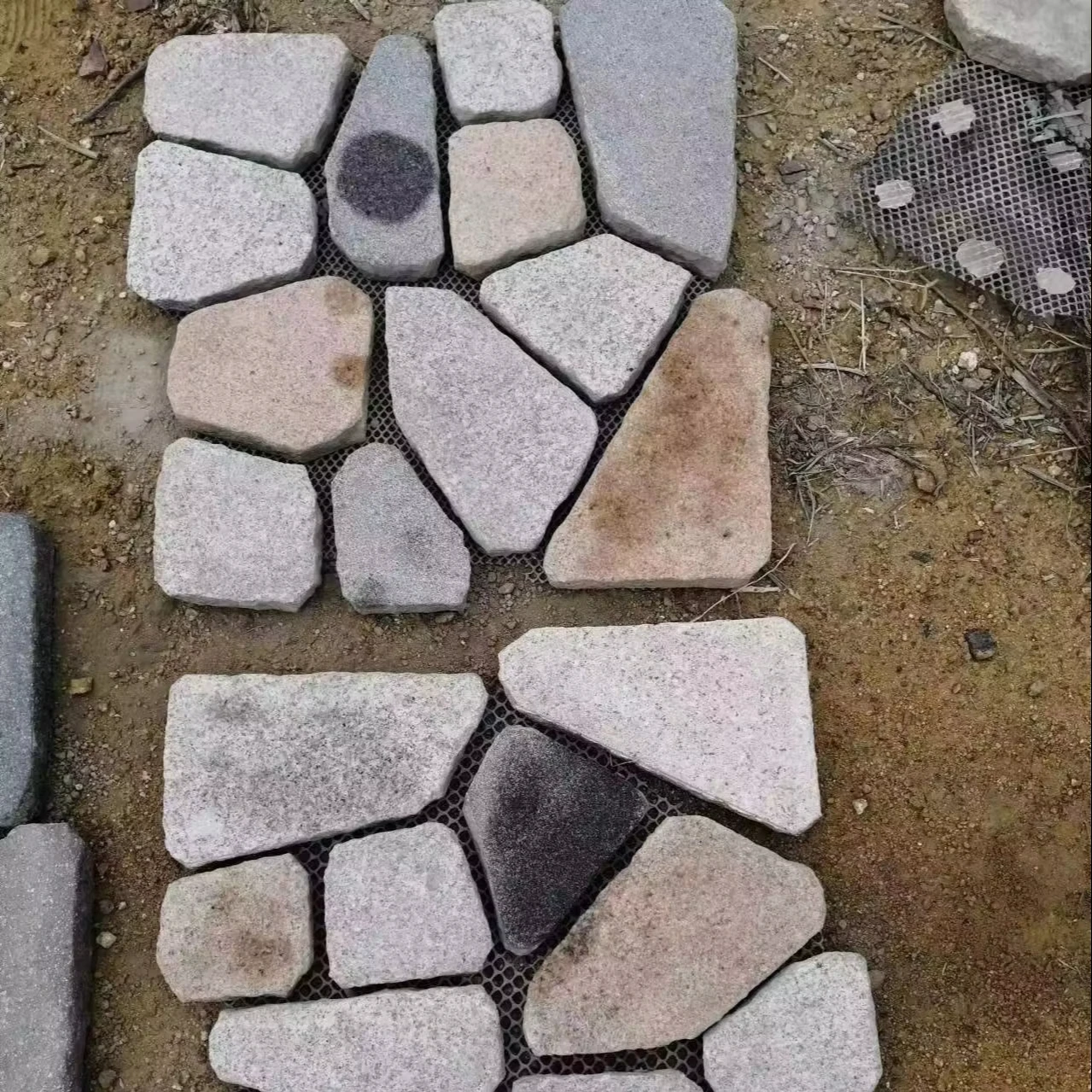 Дешевый сланец, сумасшедший камень для брусчатки, плитка для патио, напольная плитка, напольная плитка с сетчатой основой, пока нет отзывов