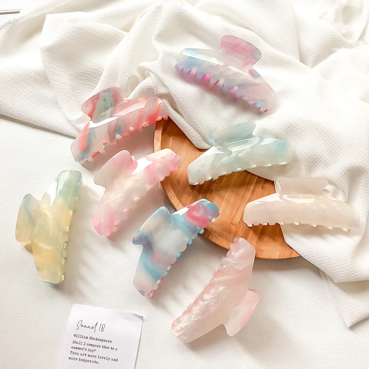 SongMay Korean style new arrival custom color hair accessories 11cm acrylic cute girls colorful plastic hair claw clips