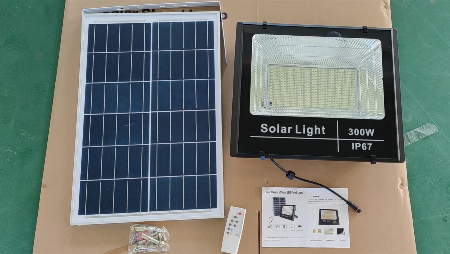 Garden Security Solar Powered Floodlight Reflector 400W 25W 40W 60W 100W 200W 300W LED Solar Flood Light