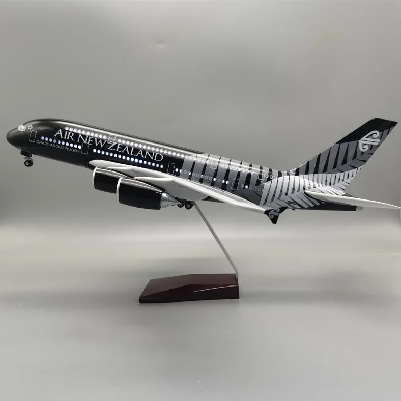 Модель воздушного 380 самолета в 1/160 масштабе 46 см