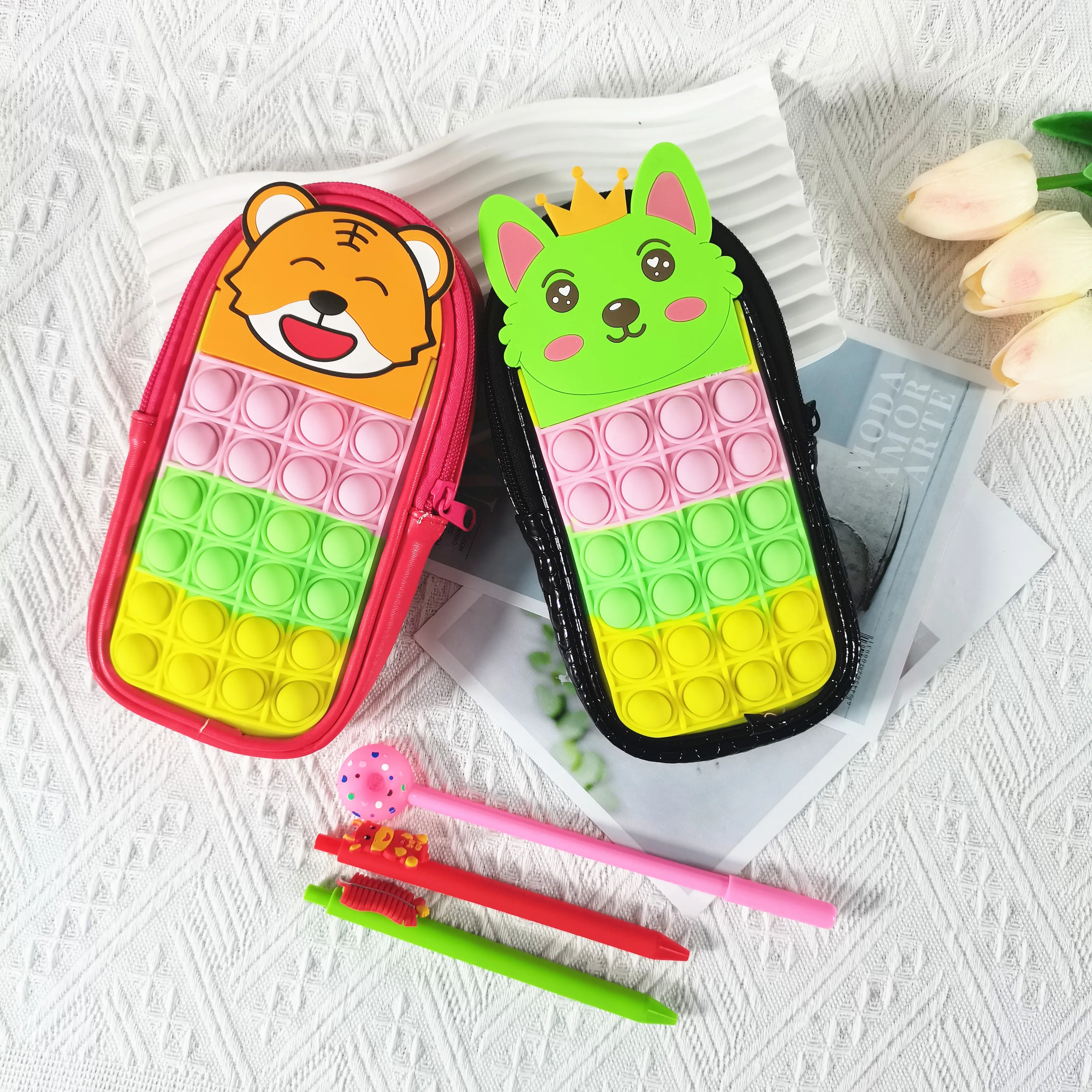 2022 new design colorful small  Fidget toys big capacity pencil pen case  for office college schools