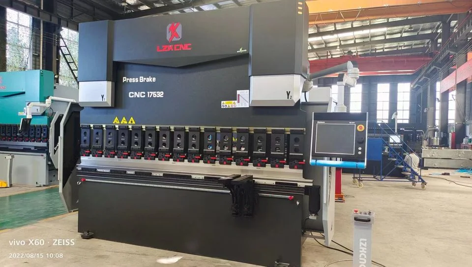 Energy Saving DELEM DA69T 3D  Controller SPB-125Ton3200  Cnc Folding Machine for Steel