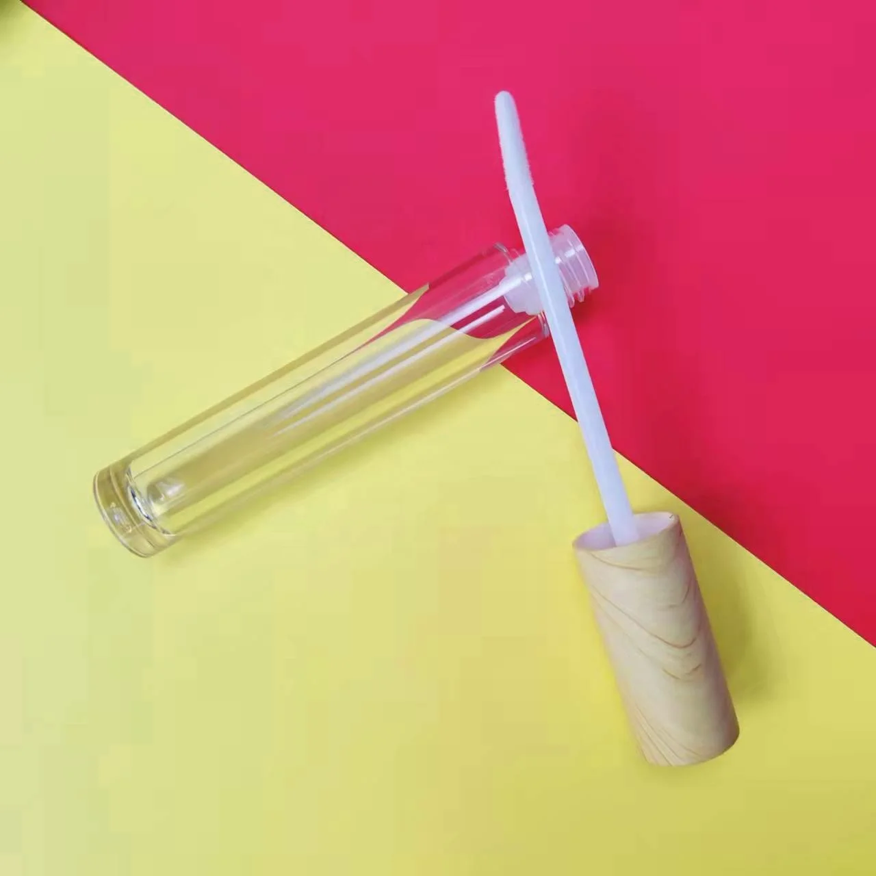 High Quality Capsule Circular Lip Gloss Tube Amplifier Bamboo Eco Friendly