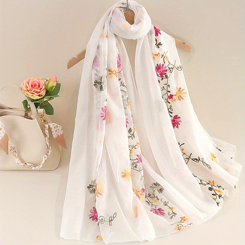 Custom female thick soft female handkerchief scarves are embroidered for women