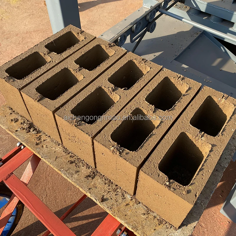 Aichen QT4-23A High Quality Semi Automatic Cement Brick Machine Hollow Solid Block Making Machine Turkey