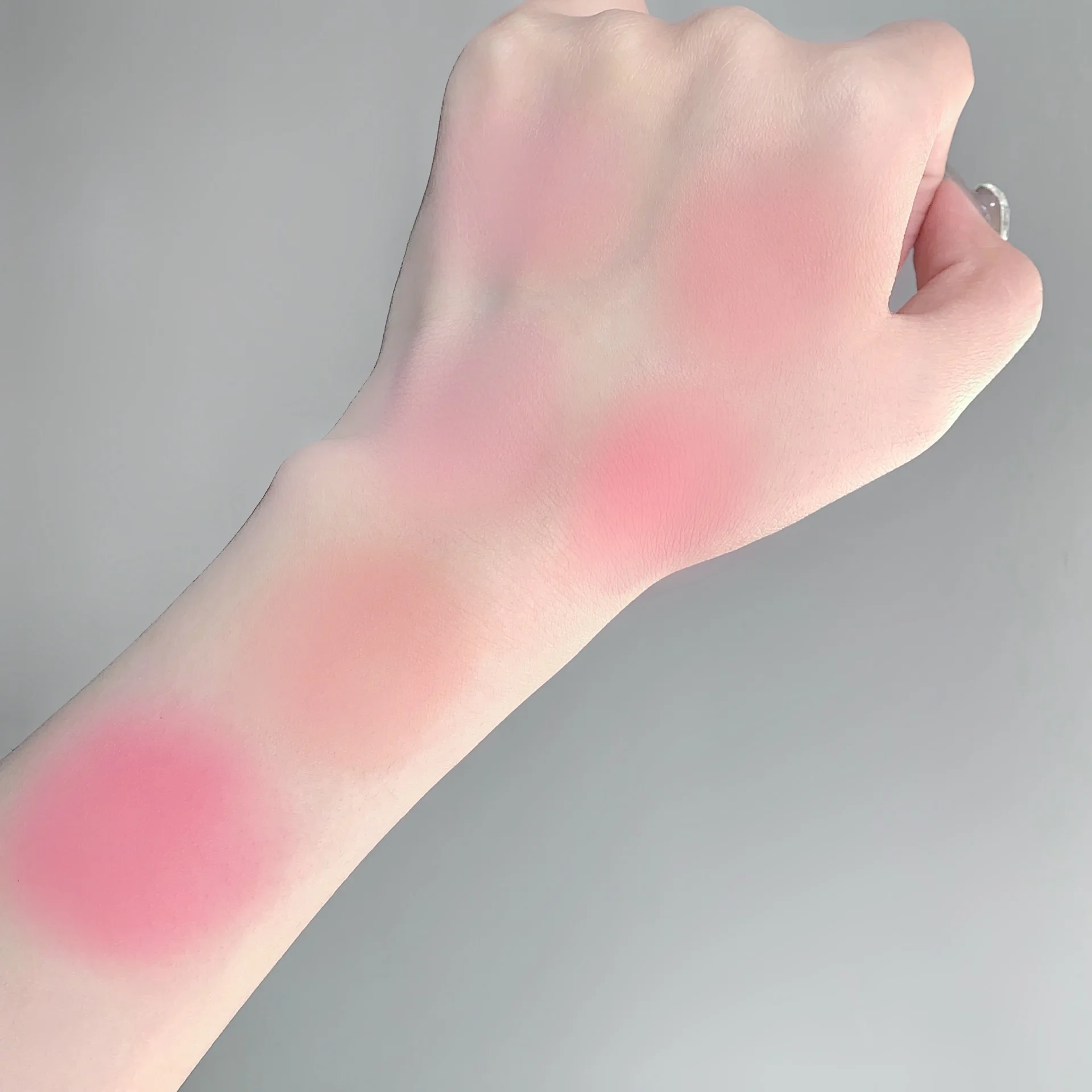 Gege bear Sweet Glow Air Cushion Blush Matte Fine Natural Monochrome Mashed Potatoes Puff Puff