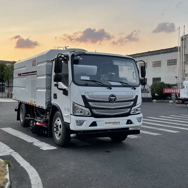 FOTON BROCK 12T моющий и подметальный грузовик BJ5122TXSE6-P1 в наличии на продажу