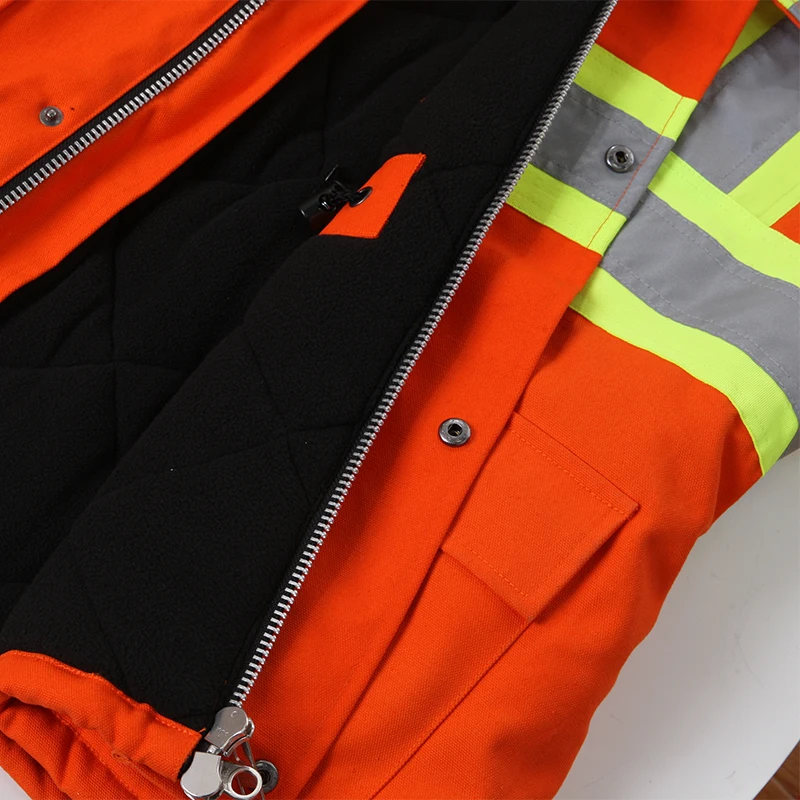 Warm and secure reflective cotton canvas work jacket