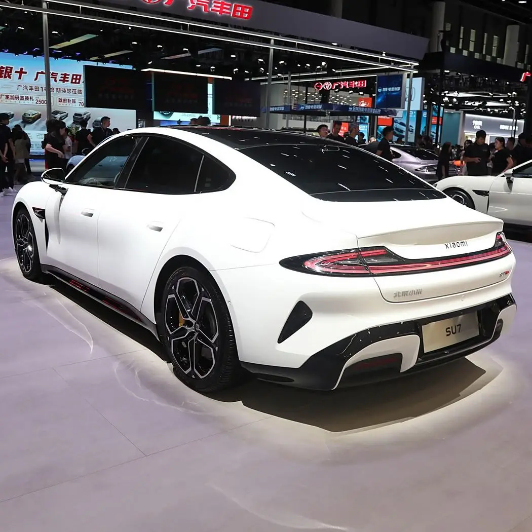 Xiao Mi SU7 MAX Electric Sedan Car 2024 New Beijing Electric Vehicle in Stock Deposit Xiaomis SU7