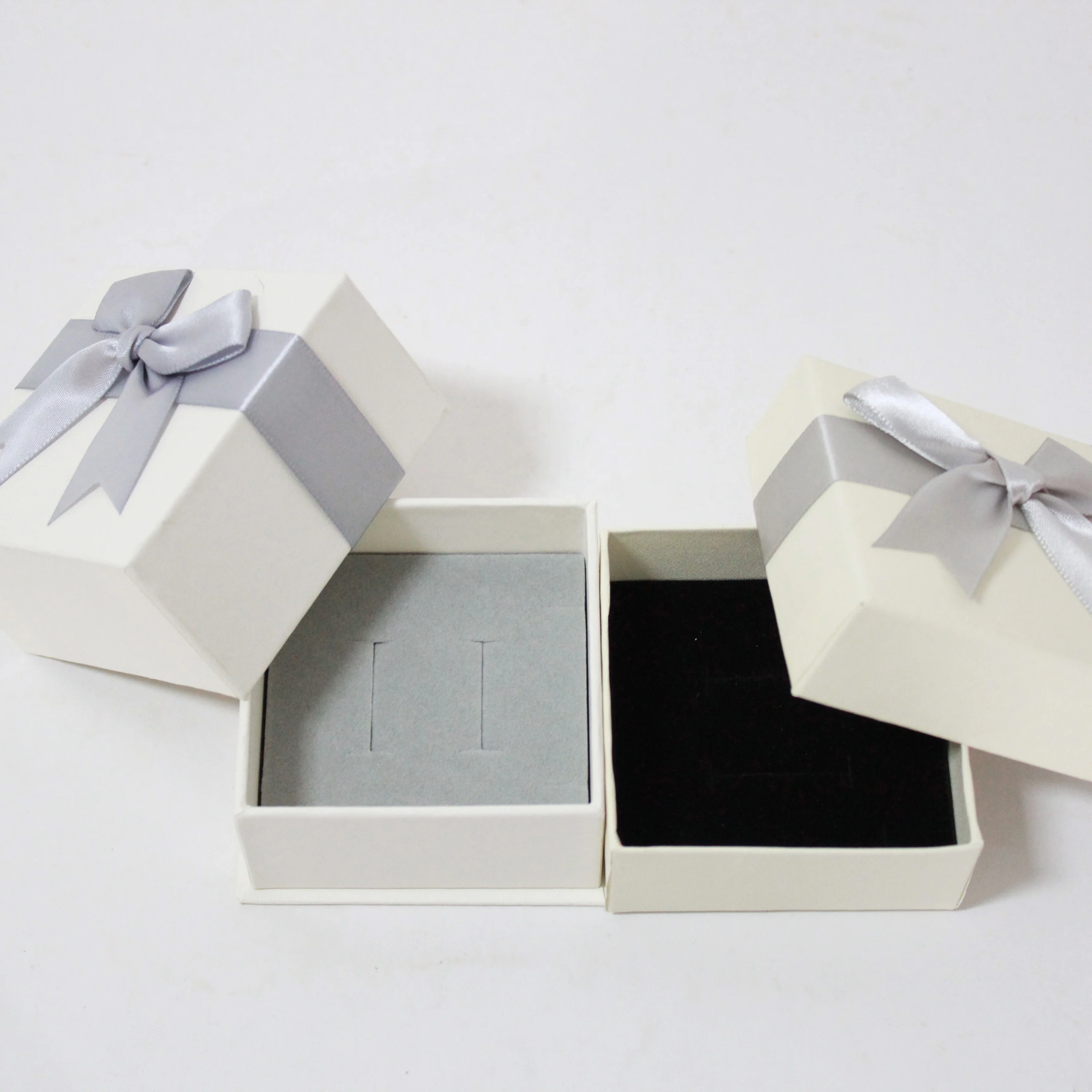 2021 Custom luxury ring jewelry engagement ring box packaging ring box with logo