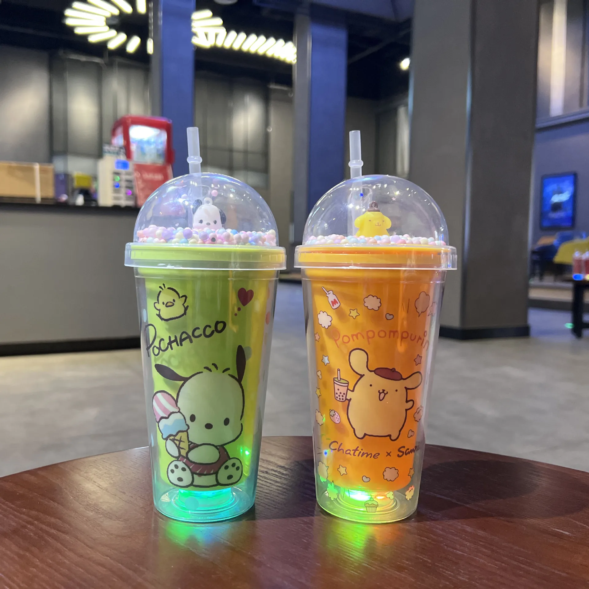 Botu new kawaii anime Luminous cup Transparent anime pochacco cinnamoroll pompom cute kids gift plastic water bottle with straw