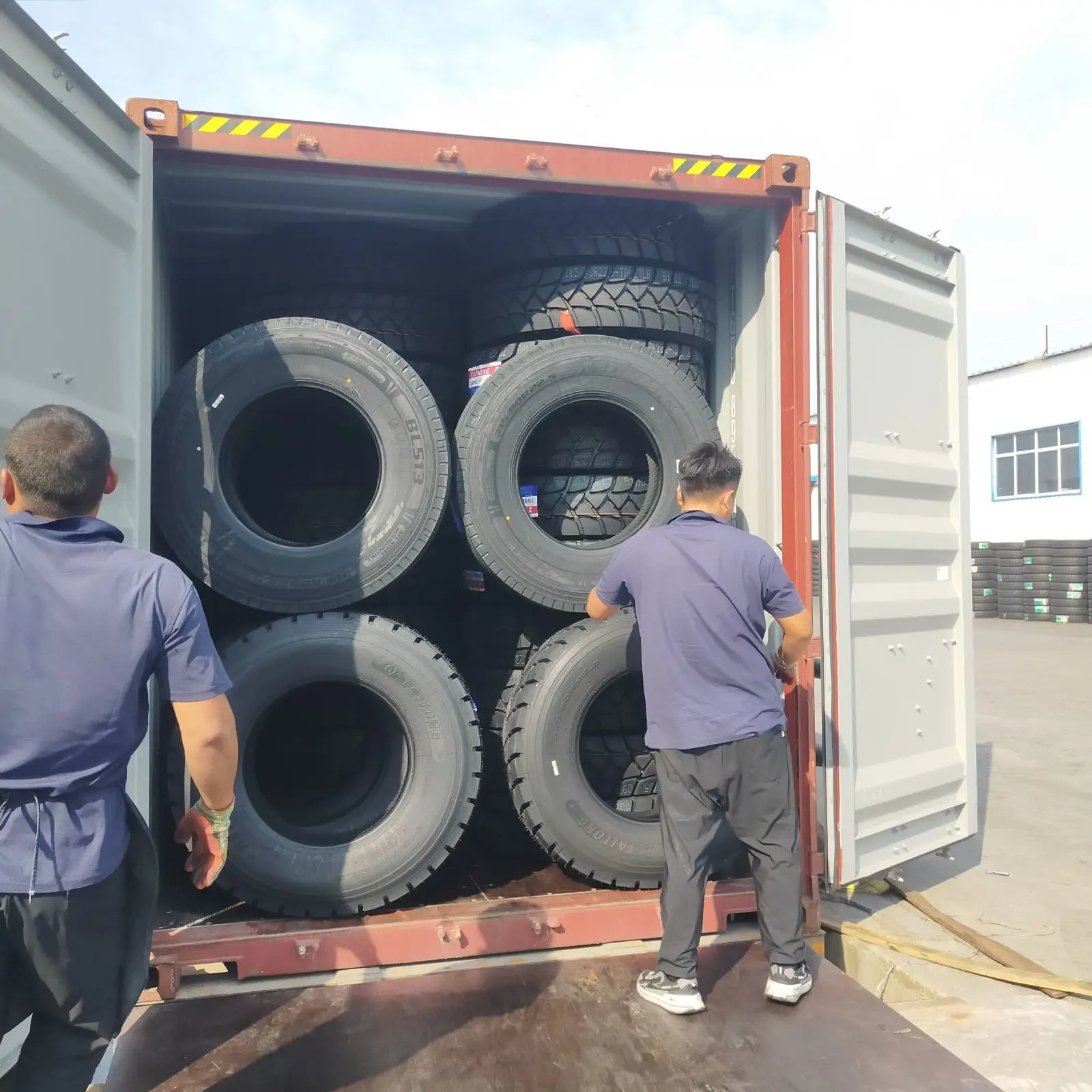 Top Quality Good price Steer trailer all position  11R22.5 TBR Radial truck tyres for sale truck tires