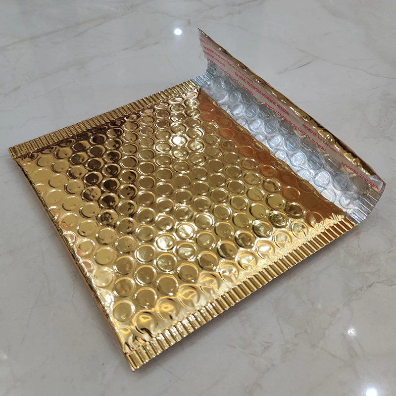 Custom Biodegradable Eco-friendly Metallic Padded Bubble Mailer White Pink Holographic Poly Shipping Bag Printed Recyclable 7mm