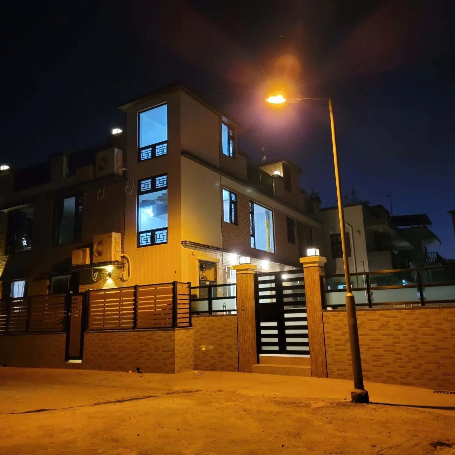 Eco Friendly Outdoor Wood Plastic Composite Wpc Fence Home Garden Fence Panels